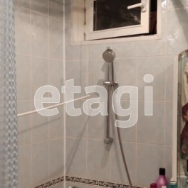 Продажа 2-комн квартиры на вторичном рынке Одинцово г, Маковского ул,  д. 20