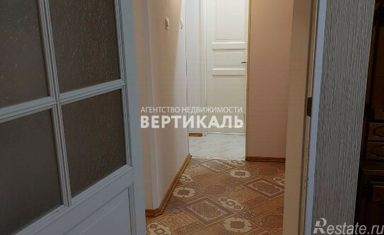 Аренда 4-комн квартиры на вторичном рынке улица Генерала Ермолова,  д. 10/6