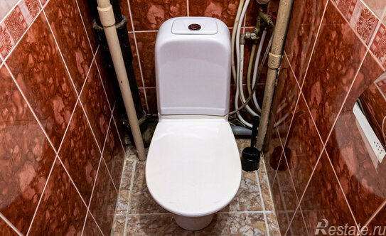 Продажа 2-комн квартиры на вторичном рынке улица Десантников,  д. 22