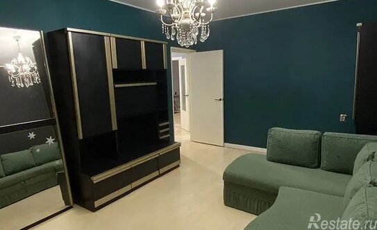 Аренда 3-комн квартиры на вторичном рынке улица Тихомирова,  д. 5