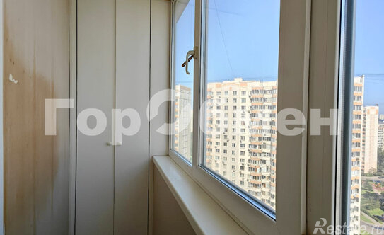 Продажа 3-комн квартиры на вторичном рынке Новороссийская улица,  д. 32