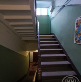 Продажа 3-комн квартиры на вторичном рынке Пушкин г., Красносельское шос.,  д. 33