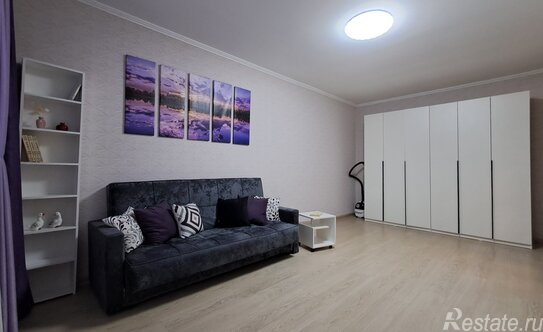 Продажа 1-комн квартиры на вторичном рынке ул Лескова,  д. 12