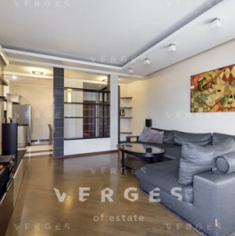 Продажа 3-комн квартиры на вторичном рынке Мосфильмовская улица,  д. 70 к2