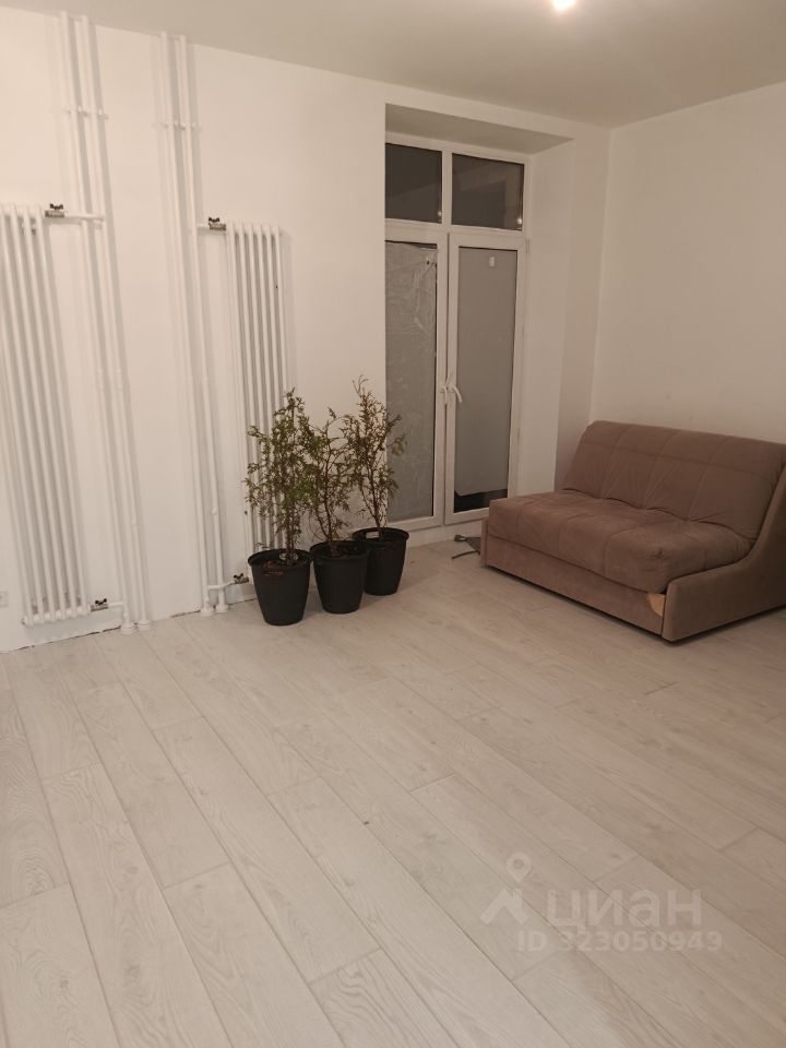 Аренда 1-комн квартиры на вторичном рынке Город-событие мкр, с. Лайково, 64