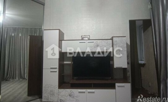 Продажа 2-комн квартиры на вторичном рынке Верейская улица,  д. 31 литБ