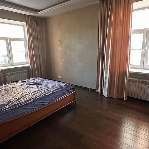 3-комн квартира Тепличный переулок, 10