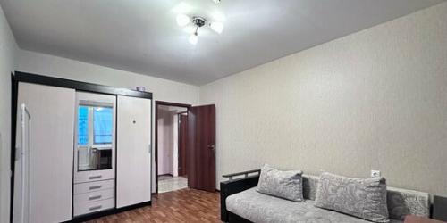 2-комн квартира улица Добровольцев,  д. 2