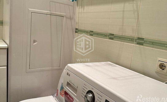 Продажа 1-комн квартиры на вторичном рынке улица Введенского,  д. 20 к1