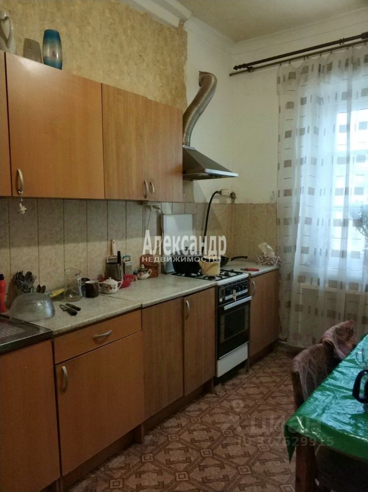 Продажа 3-комн квартиры на вторичном рынке Дубровка пгт, улица Пионерская, 2