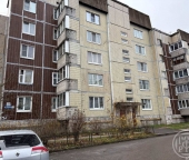 Продать Квартиры вторичка Кировск г., Молодежная ул.   7 1