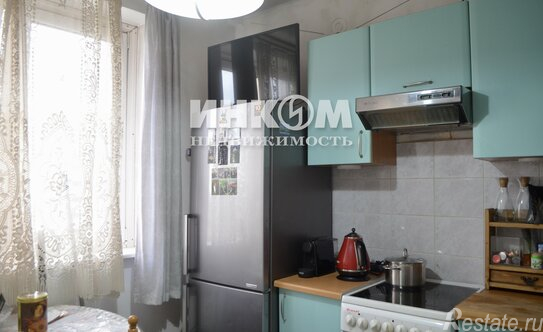 Продажа 2-комн квартиры на вторичном рынке проезд Черепановых,  д. 32