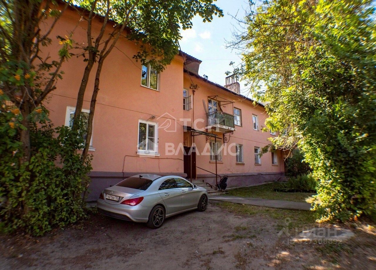 Продажа 2-комн квартиры на вторичном рынке Ивантеевка, Вокзальная улица, 1