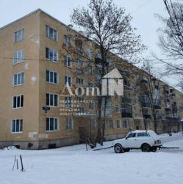 Продажа 1-комн квартиры на вторичном рынке Бухарестская ул,  д. 27 к2