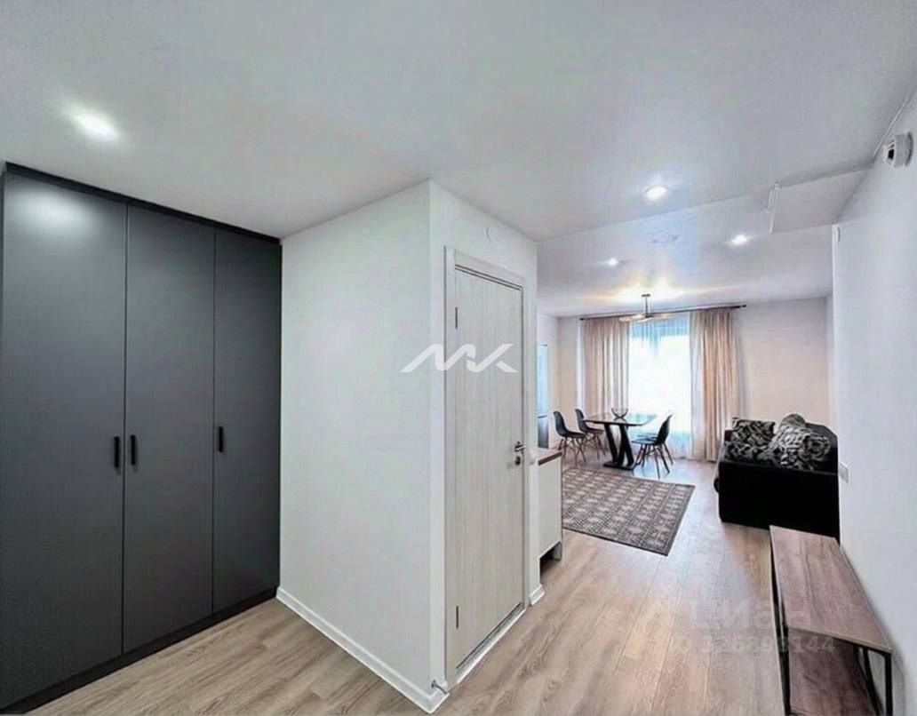 Продажа 2-комн квартиры на вторичном рынке Кронштадтский бульвар, 8к1