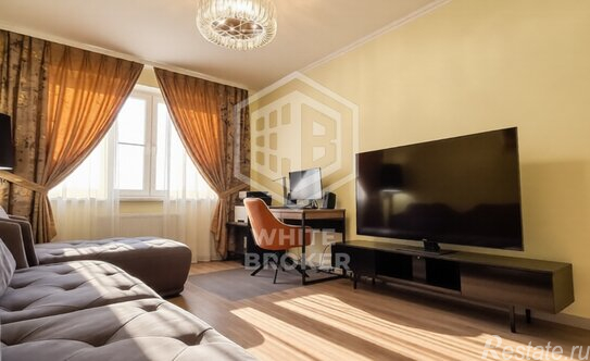 Продажа 2-комн квартиры на вторичном рынке Свободный проспект