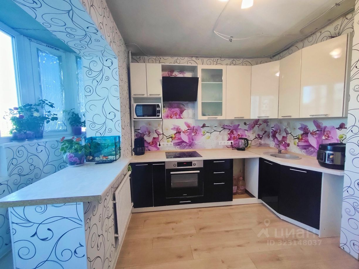 Продажа 3-комн квартиры на вторичном рынке Пулковское шоссе, 5К1