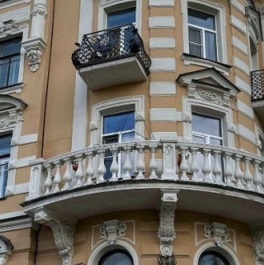 Продажа 2-комн квартиры на вторичном рынке ул Зверинская,  д. 17б