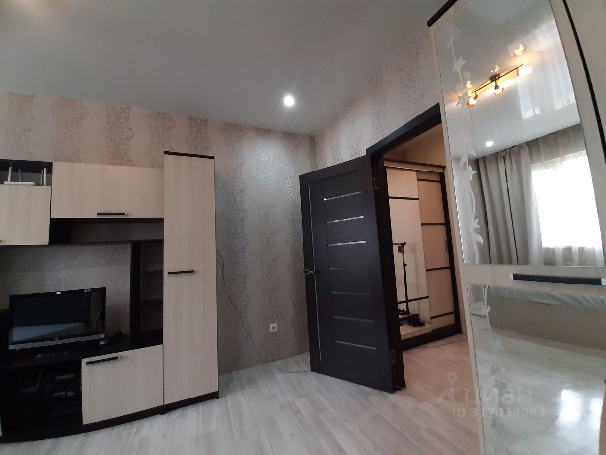 Продажа 1-комн квартиры на вторичном рынке д. Черная, улица Садовая, 4к2