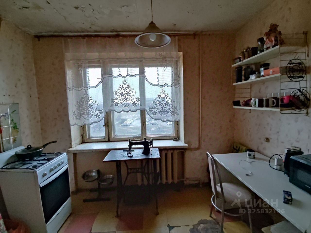 Продажа 3-комн квартиры на вторичном рынке Бухарестская улица, 72к8