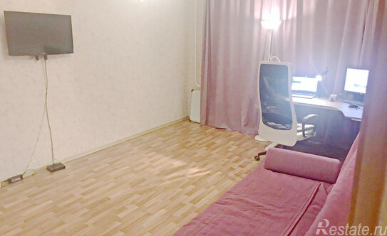 Аренда 3-комн квартиры на вторичном рынке улица Примакова,  д. 4