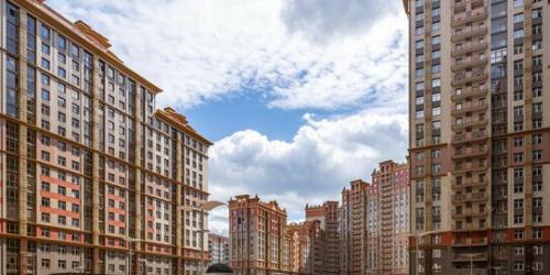 4-комн квартира Машиностроения 1-я ул,  д. 10