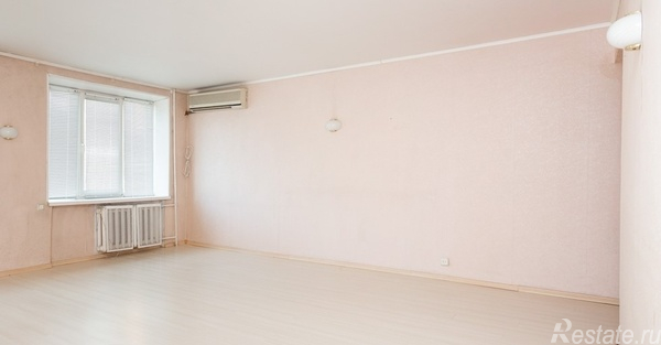 Продажа 2-комн квартиры на вторичном рынке Международная ул,  д. 32