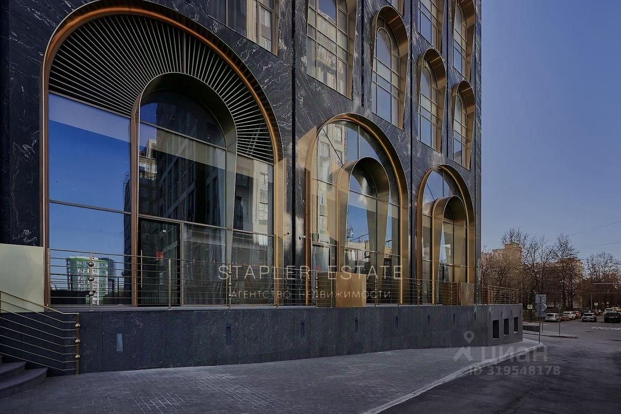 Продажа 2-комн квартиры на вторичном рынке Поклонная улица, 9