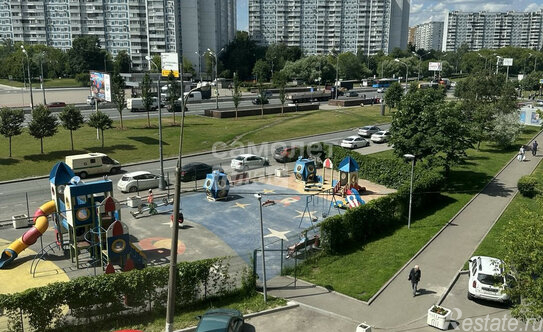 Продажа 3-комн квартиры на вторичном рынке Варшавское ш,  д. 143 к2