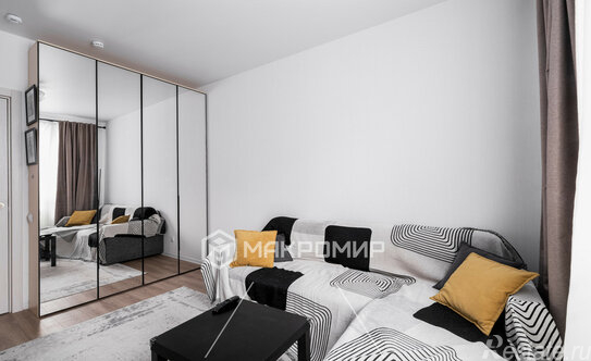 Продажа 2-комн квартиры на вторичном рынке Никитинская улица,  д. 5