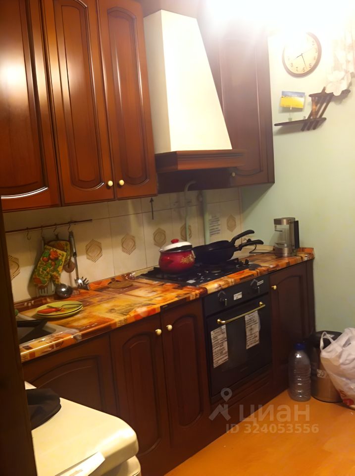 Продажа 2-комн квартиры на вторичном рынке Харьковская улица, 1К4