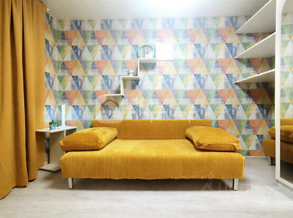 Продажа 2-комн квартиры на вторичном рынке улица Зины Портновой, 46