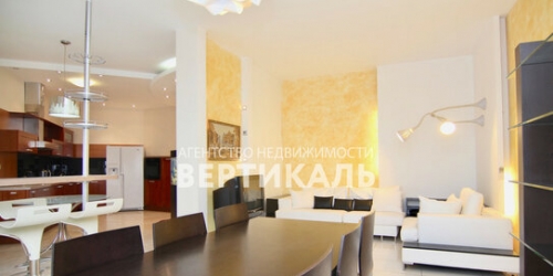 3-комн квартира улица Островитянова,  д. 4