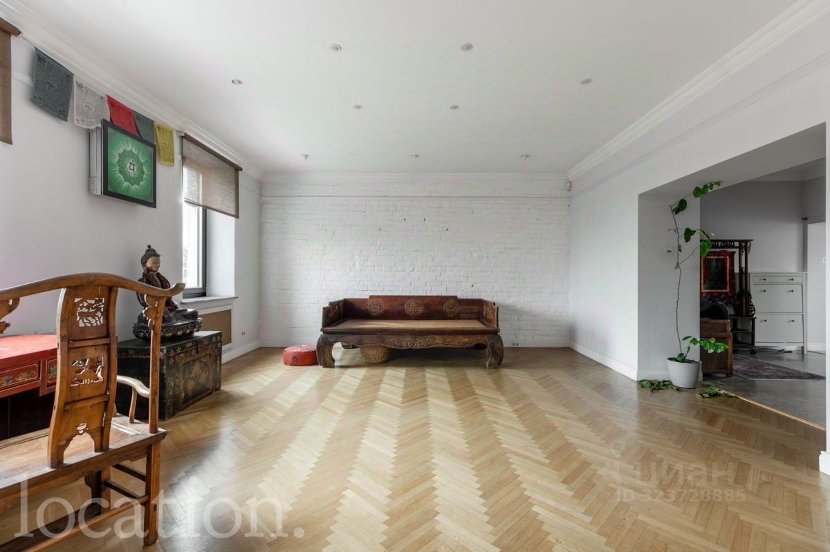 Аренда 4-комн квартиры на вторичном рынке Ермолаевский переулок, 13С4