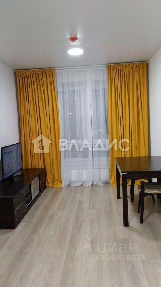 Продажа 2-комн квартиры на вторичном рынке улица Александры Монаховой, 91к1