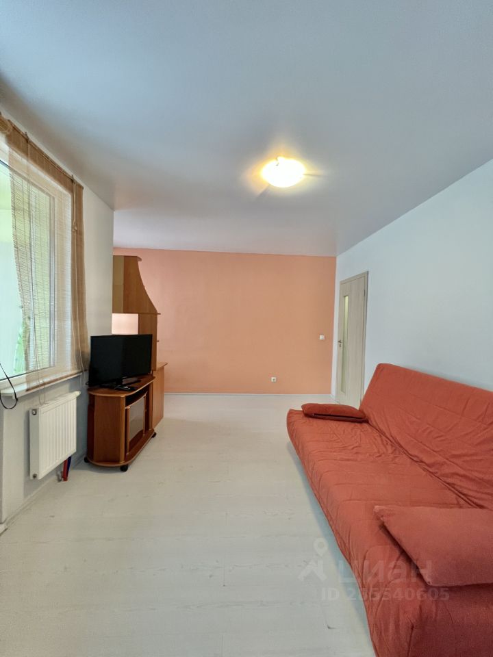 Аренда 2-комн квартиры на вторичном рынке улица Вадима Шефнера, 14к1