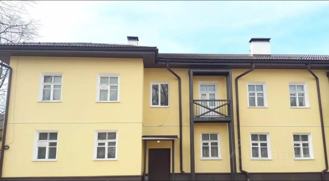 Продажа 2-комн квартиры на вторичном рынке пос. Волошово, улица Южная, 4