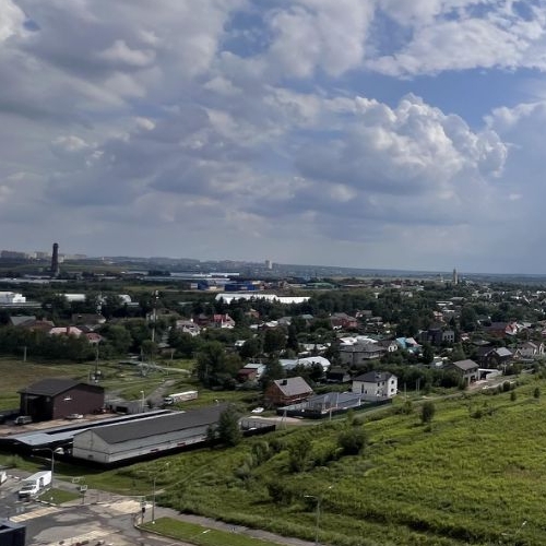 1-комн квартира с. Домодедово, улица Современников, 2