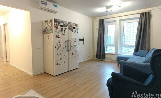 Продажа 2-комн квартиры на вторичном рынке улица Александры Монаховой,  д. 90 к4