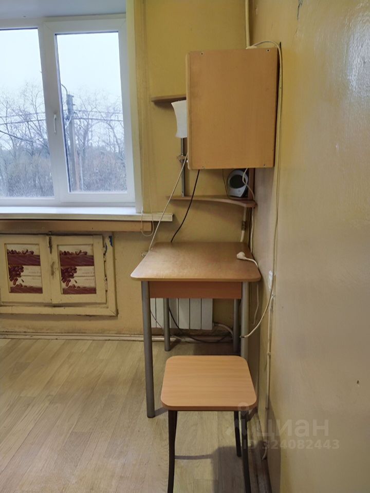 Продажа 2-комн квартиры на вторичном рынке Лесогорский пгт, улица Октябрьская, 2