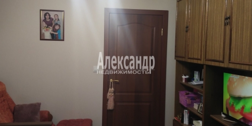 2-комн квартира Ломоносов г., Скуридина ул. ,  д. 6