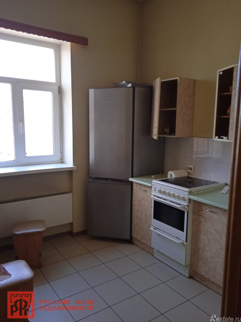 Продажа 2-комн квартиры на вторичном рынке Красное Село г., Ленина просп.,  д. 120