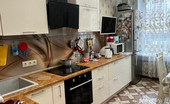 Продажа 3-комн квартиры на вторичном рынке Боброво, ул Лесная,  д. 24