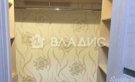 Продажа 1-комн квартиры на вторичном рынке Мурино г, Авиаторов Балтики пр-кт,  д. 3