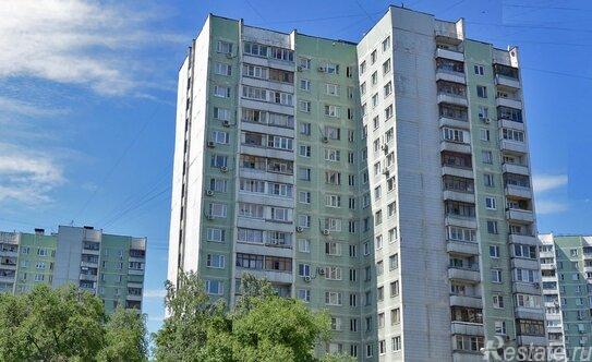 Продажа 2-комн квартиры на вторичном рынке улица Корнейчука,  д. 54