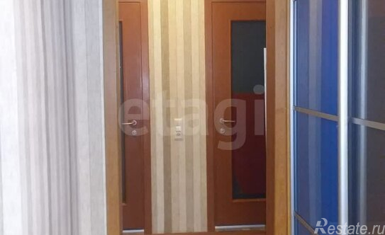 Продажа 3-комн квартиры на вторичном рынке улица Кораблестроителей,  д. 44 к2