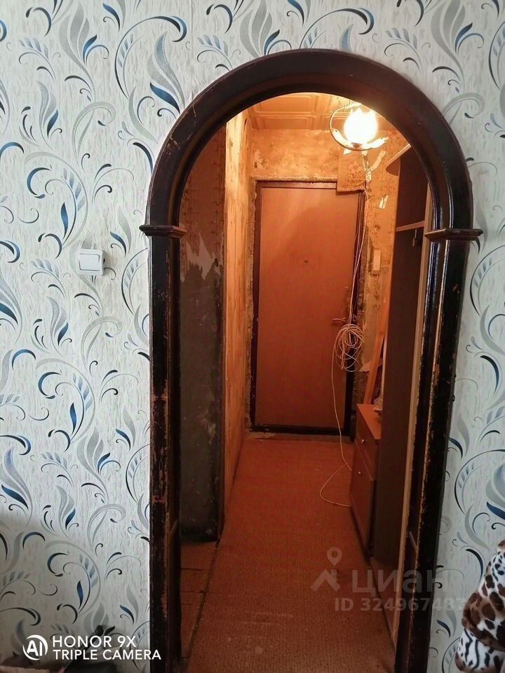 Продажа 2-комн квартиры на вторичном рынке пос. Радужный, 12