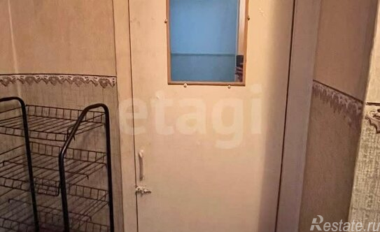 Продажа 1-комн квартиры на вторичном рынке Кириши, Волховская наб,  д. 12