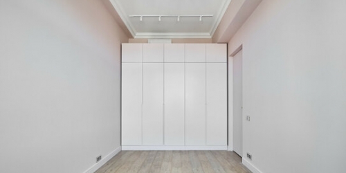 3-комн квартира ул Серафимовича,  д. 2