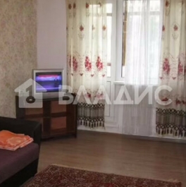 Продажа 1-комн квартиры на вторичном рынке ул Бакинская,  д. 25,  к. 2